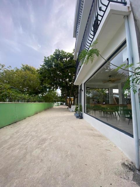 Kunaa Beach Inn Fulidhoo Exterior foto